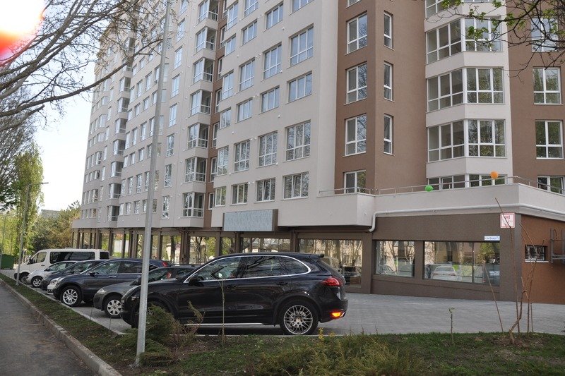 Apartament de vanzare Chisinau Albisoara desing modern